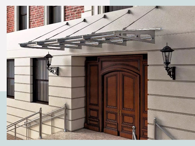 Металлические козырьки от 619 руб. в Колпине